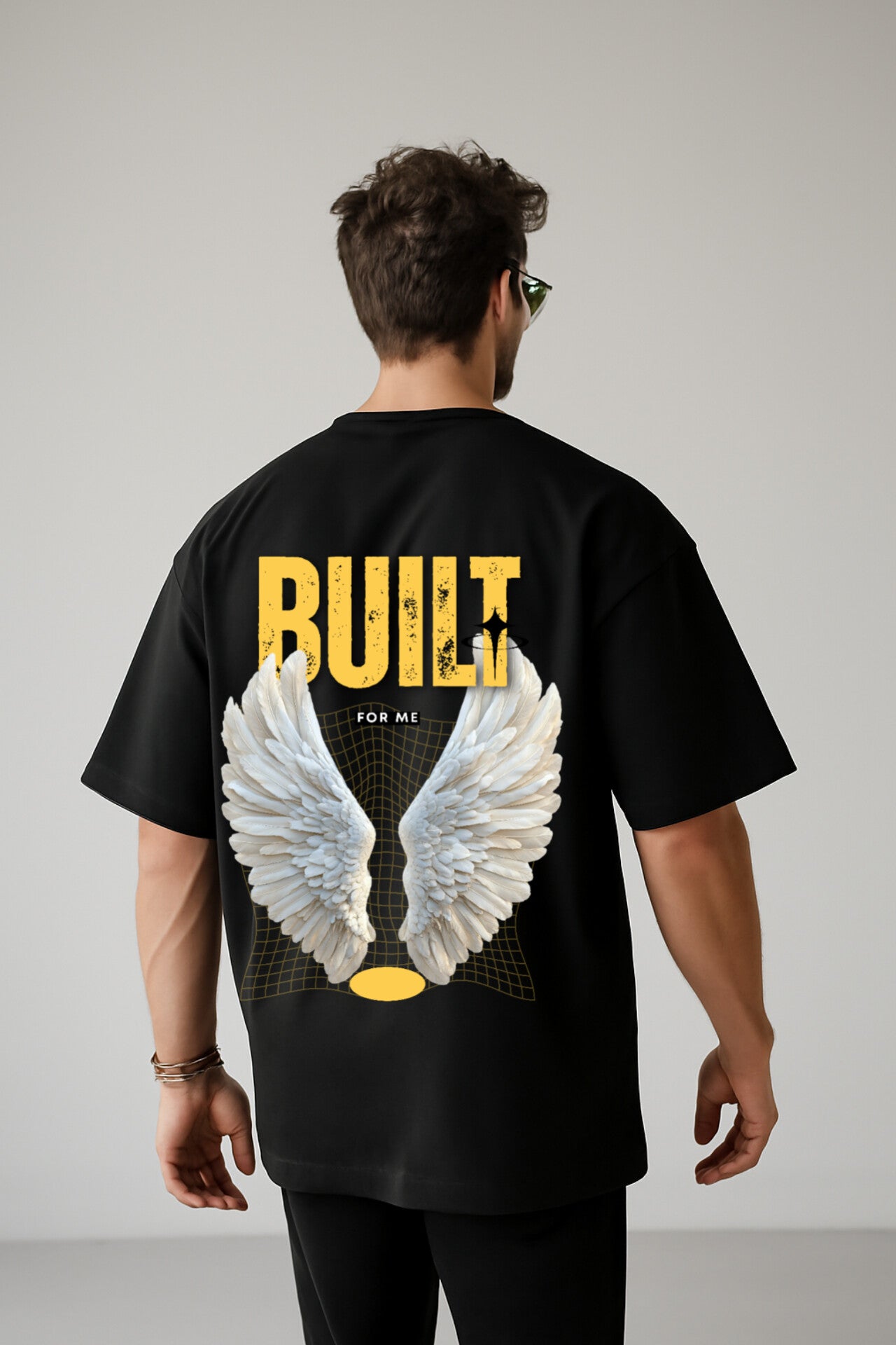 "Built" Black Oversized T-shirt