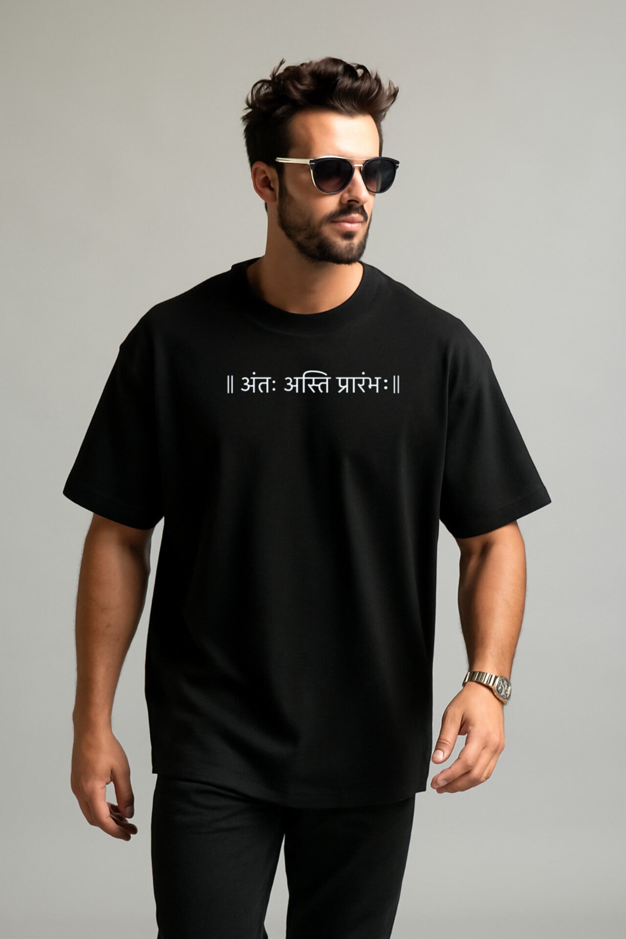 "अंतः अस्ति प्रारंभः" Black Oversized T-shirt